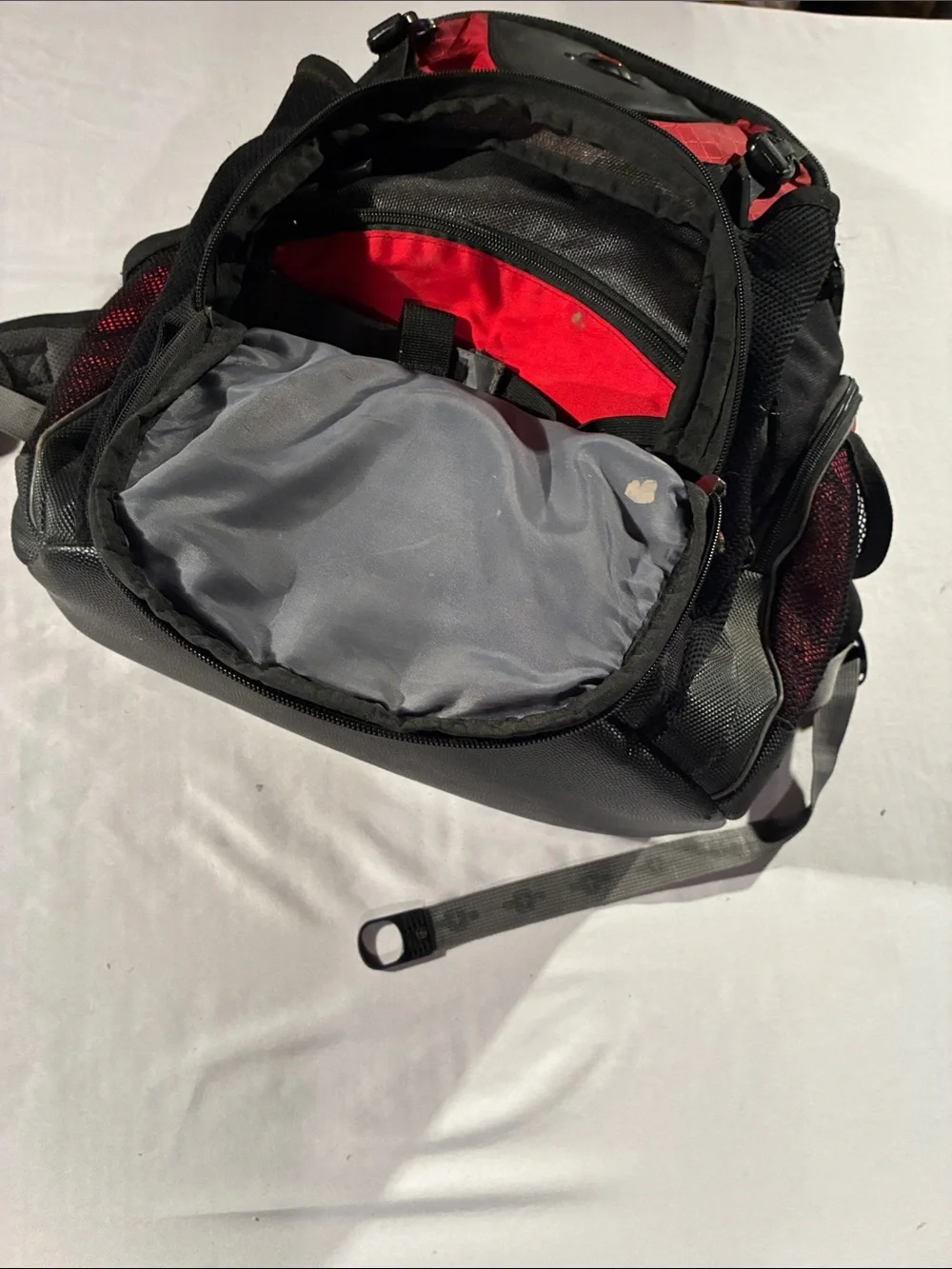 SwissGear Red and Black Multi-Compartment Backpack